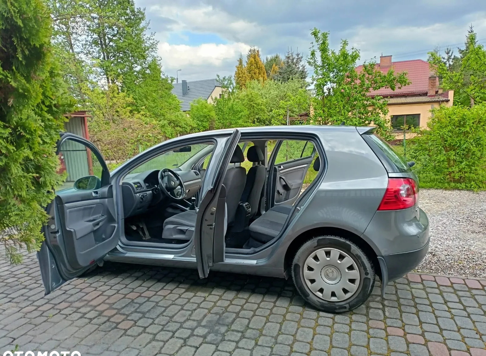 Volkswagen Golf cena 16000 przebieg: 143000, rok produkcji 2007 z Żnin małe 92